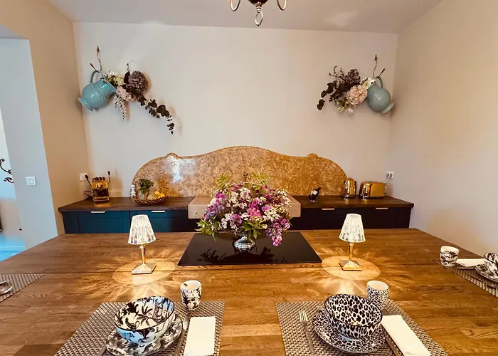 Michel Montaigne Villa